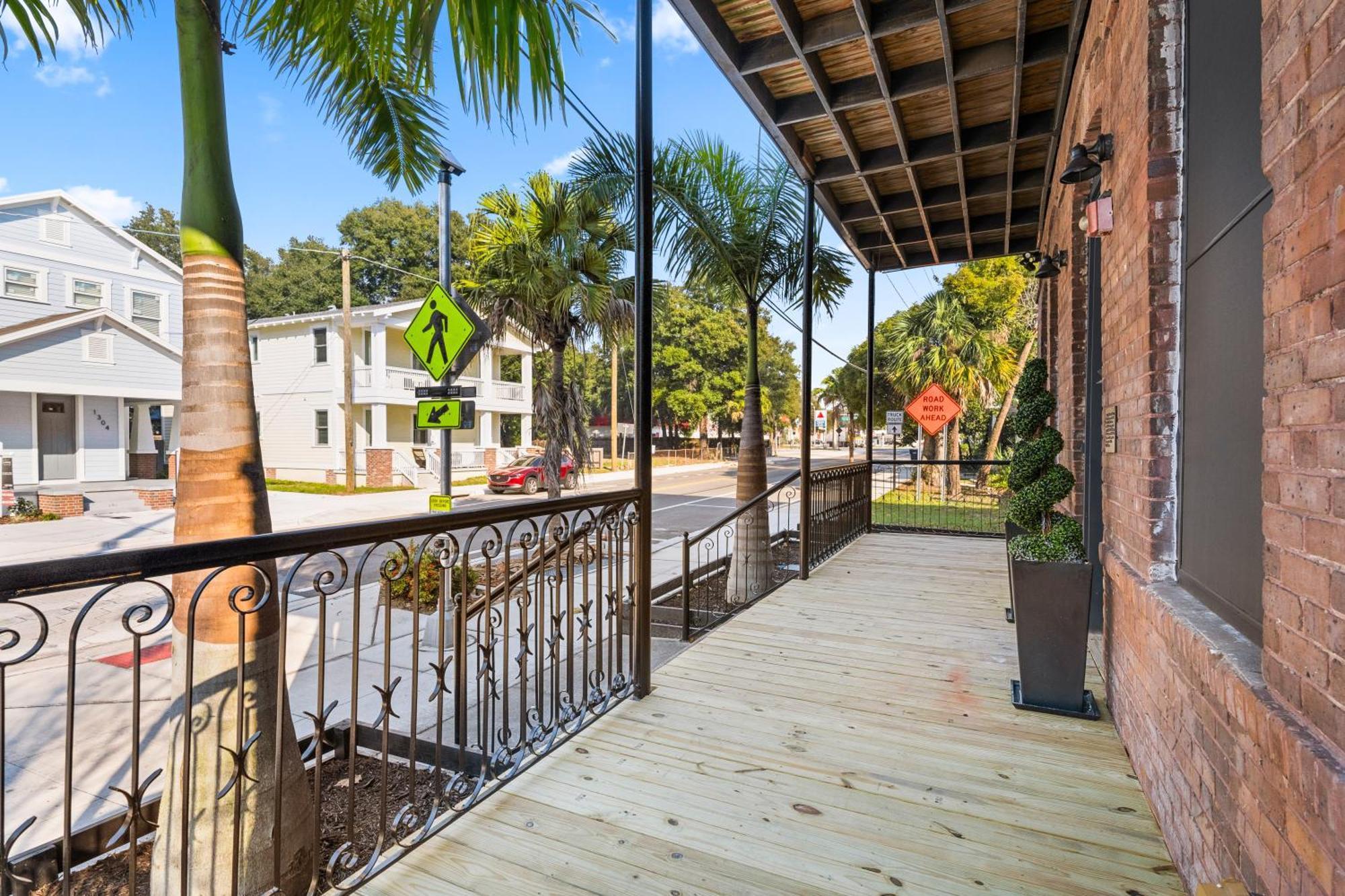 Columbus Apartment Tampa Exterior photo